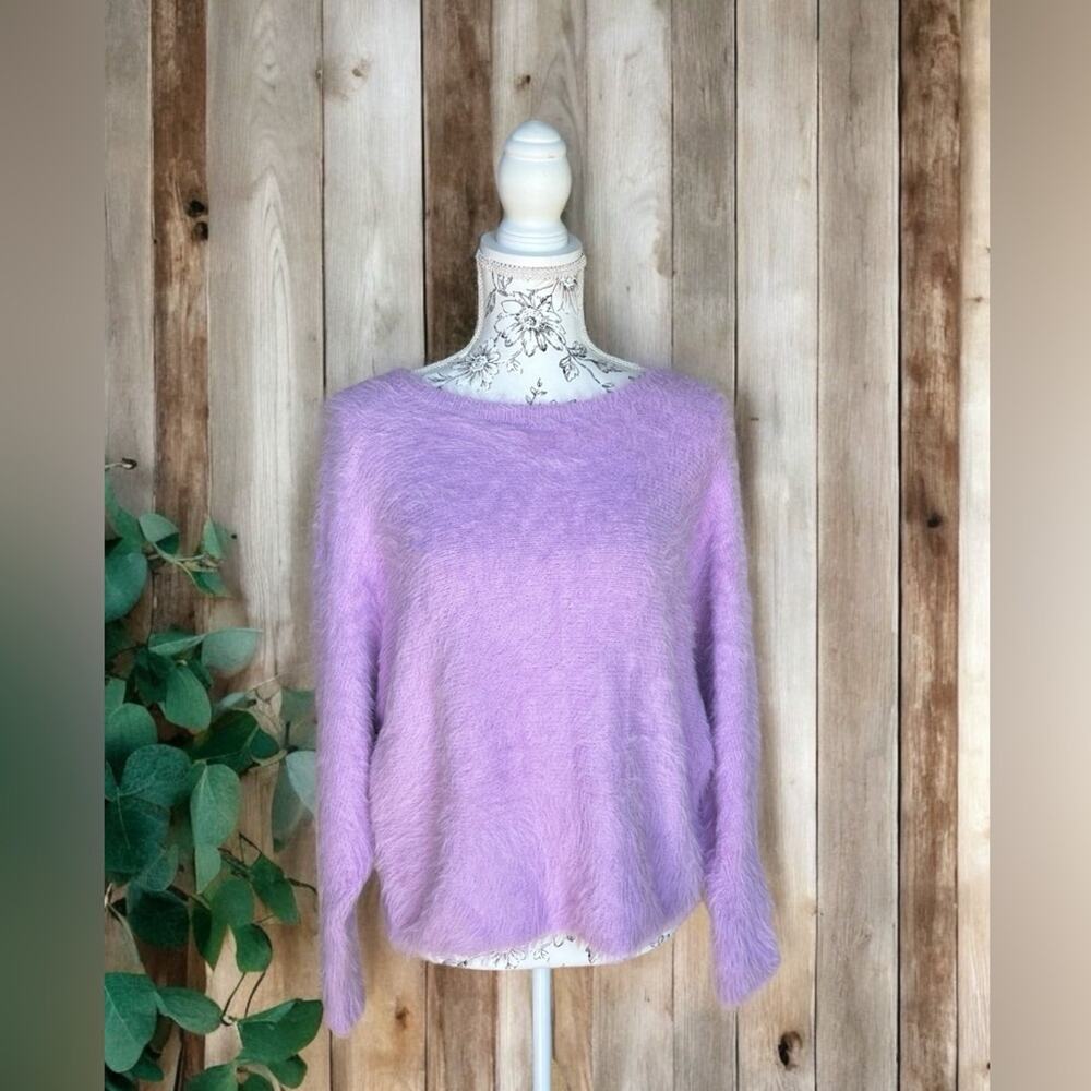 Long Sleeve Drop Shoulder Knit Sweater Lilac Size Medium